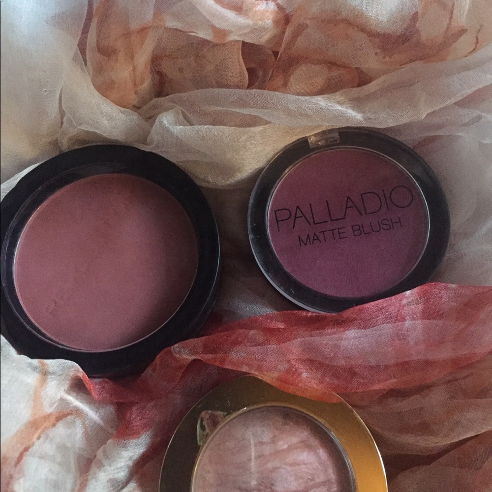 Blush collection